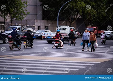 徐州至湖州汽車多久_論及交通方式與時間估算